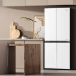 Haier Indonesia menghadirkan Haier Refrigerator HRF-CTD619RSG(WT)U1, kulkas premium yang memadukan desain elegan dengan teknologi penyimpanan makanan terkini. (istimewa/dok. Haier Indonesia).