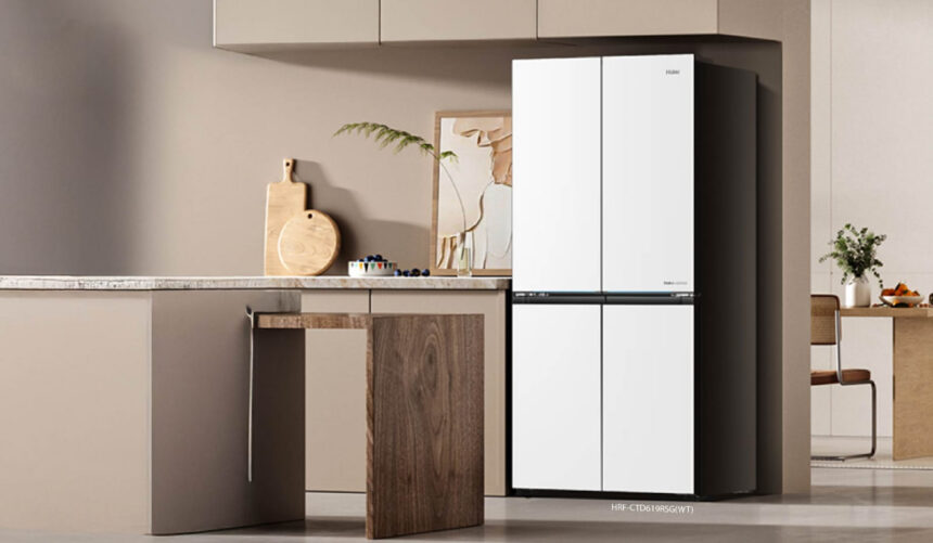 Haier Indonesia menghadirkan Haier Refrigerator HRF-CTD619RSG(WT)U1, kulkas premium yang memadukan desain elegan dengan teknologi penyimpanan makanan terkini. (istimewa/dok. Haier Indonesia).